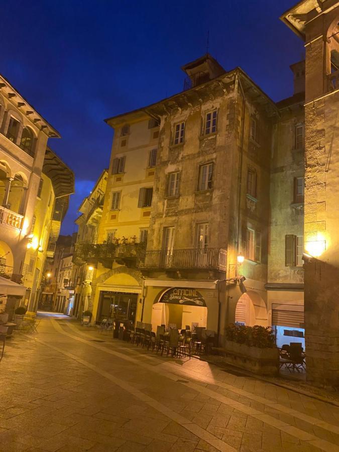 Antica Dimora Del Mercato Domodossola Buitenkant foto